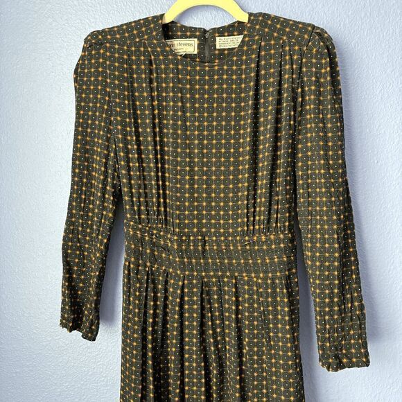 Vintage Karin Stevens Petite Long Sleeve Dress Smocked Waist Cuffed Pleated 4P - Picture 2 of 9